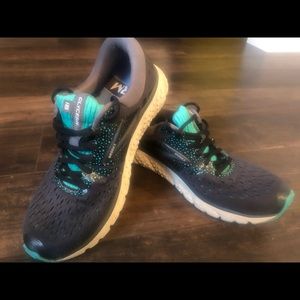 Brooks Glycerine tennis shoes